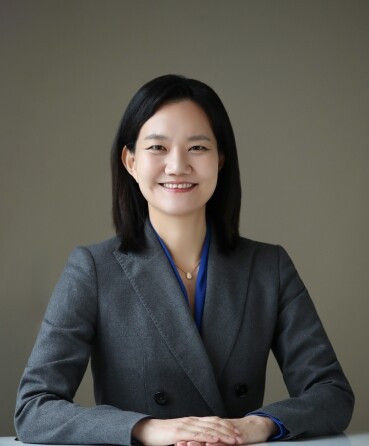 AI로 만든 ‘가짜 전문가’ 광고 차...