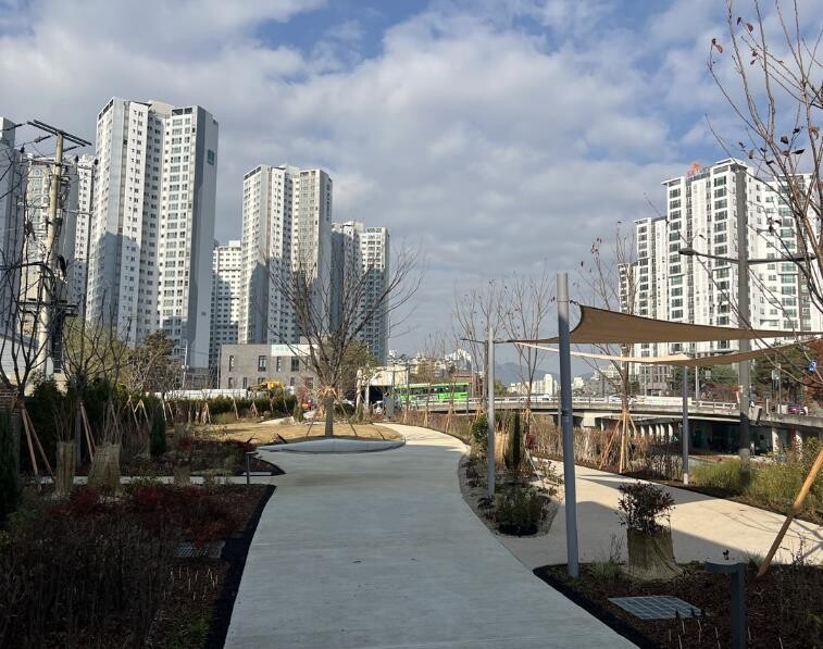 성북구 우이천·정릉천, 빛과 휴식공간...