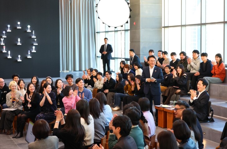 김민석 국무총리, 하이브(HYBE) ...