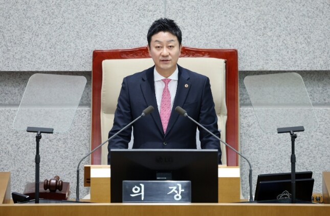 경기도의회 김진경 의장, 제388회 ...
