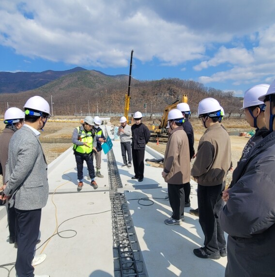 현장에 답이있다…문경시 토목직 공무원...