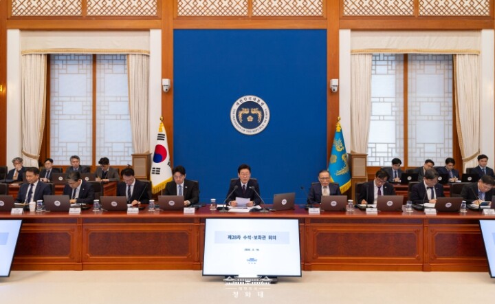 이 대통령 "한 방울의 석유...