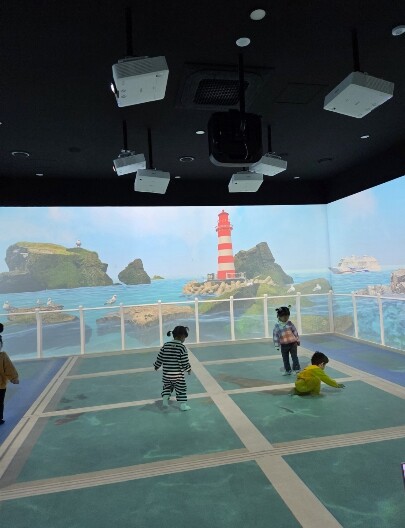 동해꿈빛마루도서관, ICT 특화 견학...