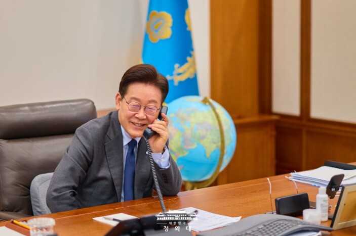 이재명 대통령, 럭슨 뉴질랜드 총리와...