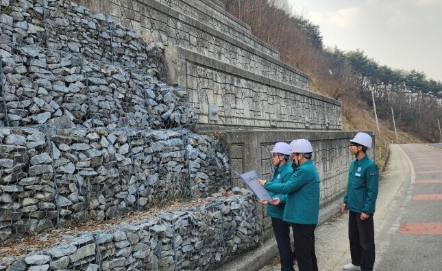 봉화군, 해빙기 취약시설 안전점검 실...