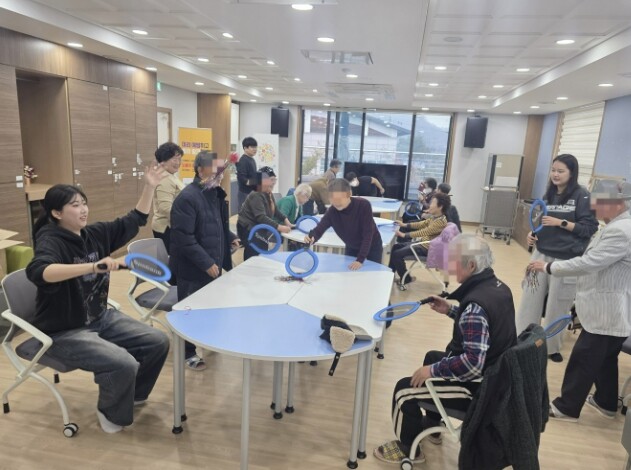 괴산군 보건소, 경증 치매 어르신 돕...