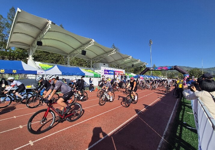 진안의 봄을 달리다! ‘투르 드 진안...