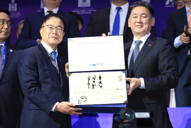 국기원, 오흐나 후렐수흐 몽골 대통령...