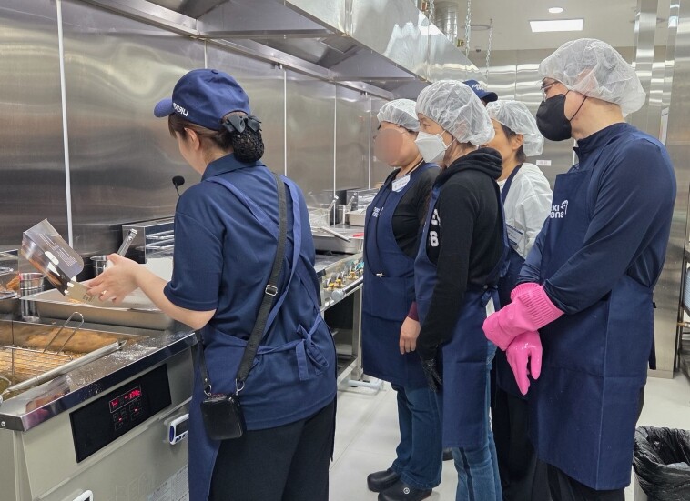 직접 만들고, 맛보고, 상담까지⋯강동...