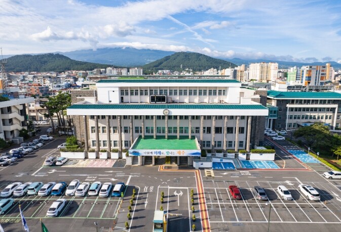 AI·탄소중립에 흔들리는 일자리, 제...