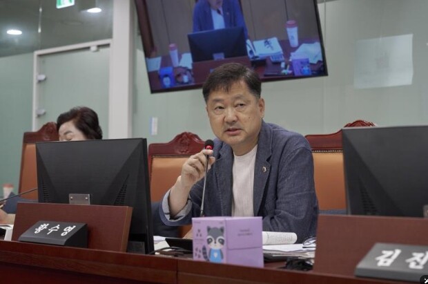 경기도의회 황수영 의원, 첫 업무보고...