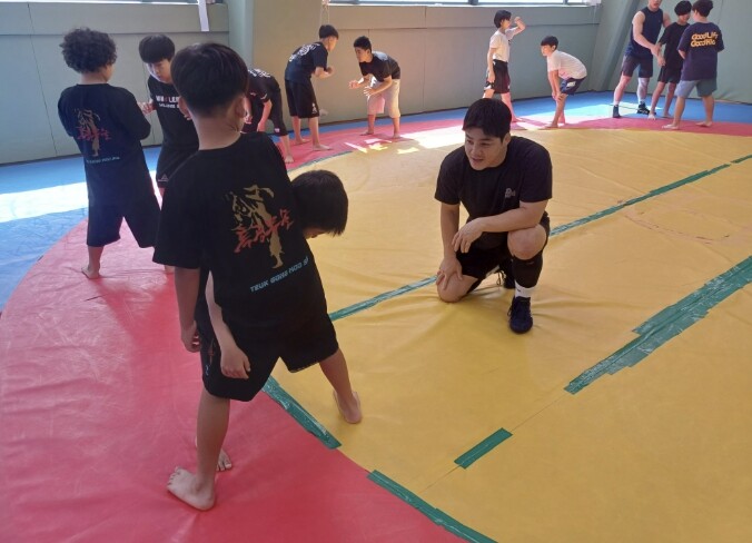 부천시청 레슬링부, 지역 유소년 대상...