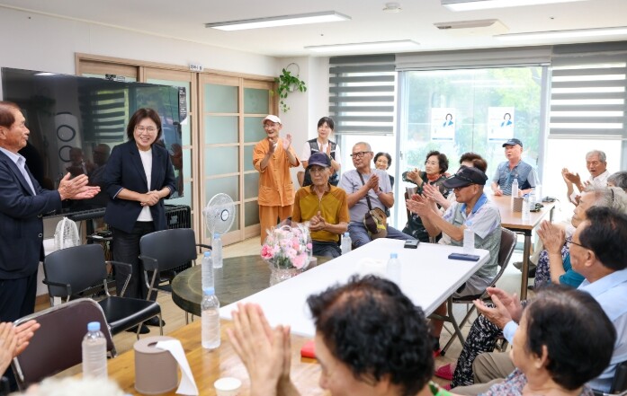 현장 소통 나선 손화정 영종구청장, ...