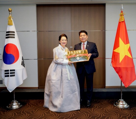 영주시의회 이상근의장, 베트남 국회의...